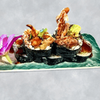 Best Spider Roll in Centennial, CO